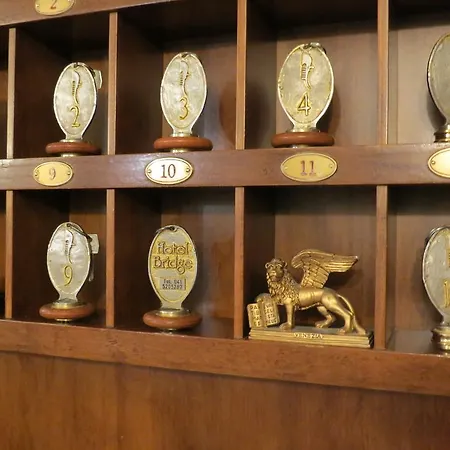 Отель Bridge Венеция