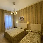 Hotel Bridge 3*