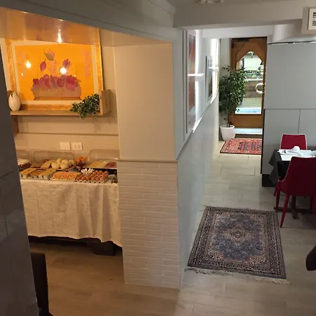 Bridge Hotel 3*