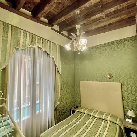 Bridge 3* Venedig